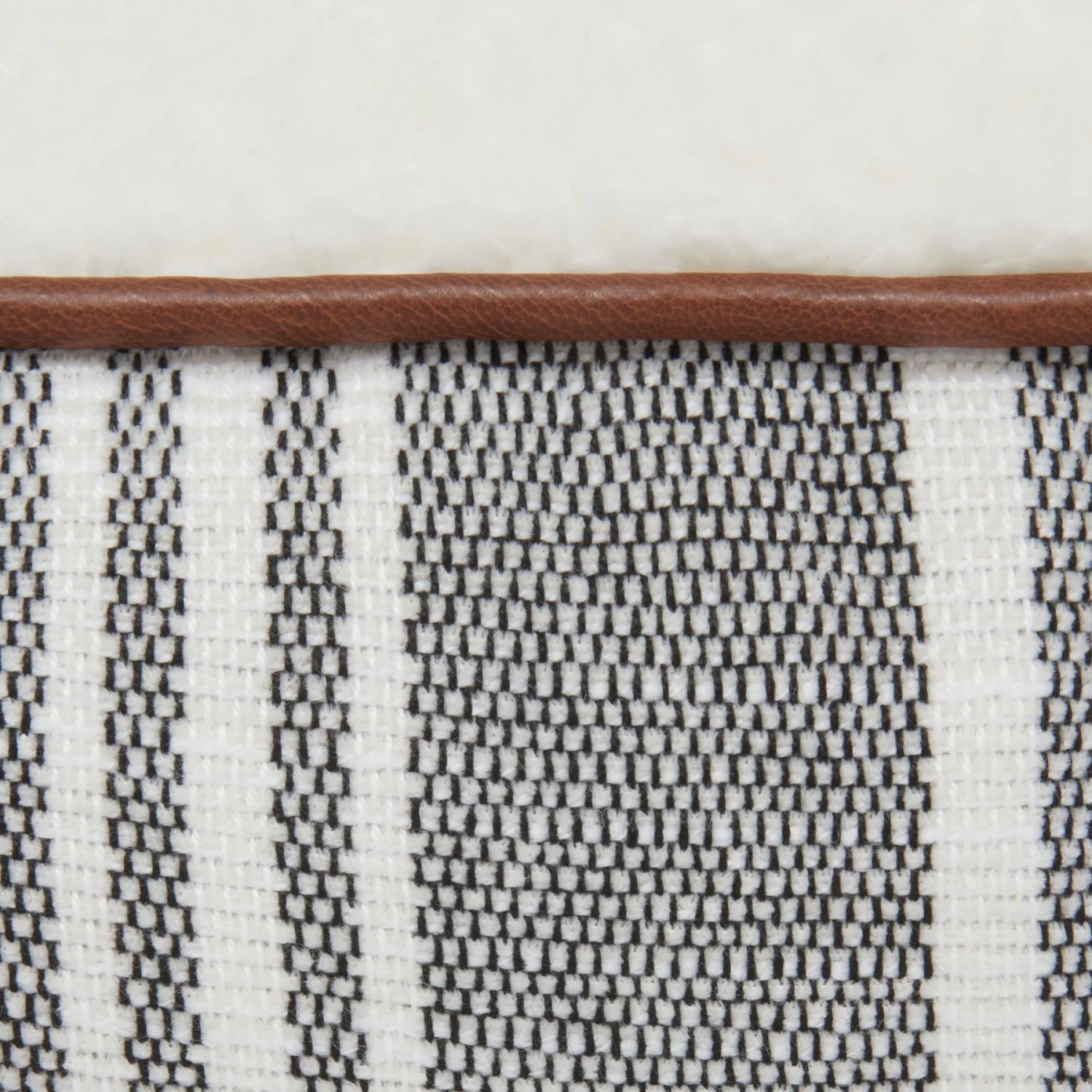 Frisco Farmhouse Double Bolster Dog & Cat Cuddler - Image 4